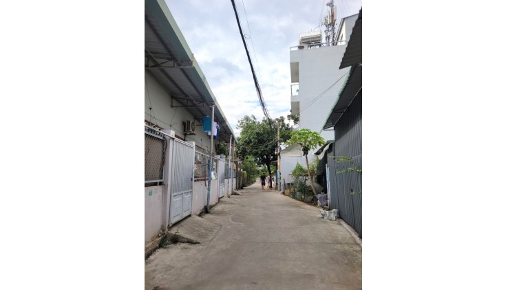 Bán Nhà Hẻm Xe Hơi 158m2_7.5x21m – Hơn 40 triệu/m2 Gần Đường Linh Đông Thủ Đức Chỉ 7,6 tỷ